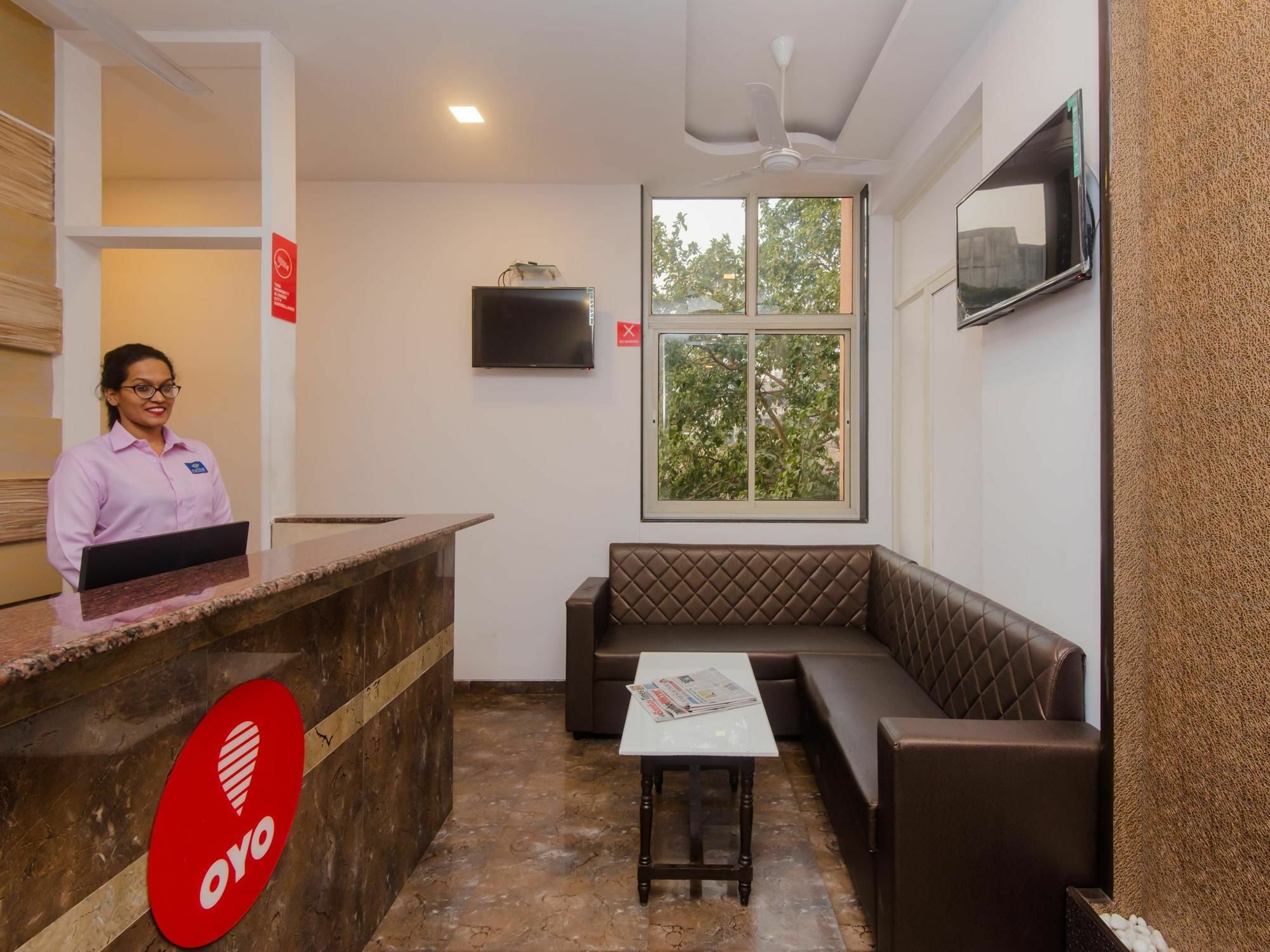 Super Hotel O Divine Residency Near Phoenix Marketcity Mumbai Exteriör bild